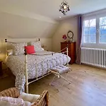 Maison Mariela Holiday home *